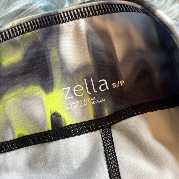 Zella Live in Blur Multi Color Capri Leggings sz S - Picture 5 of 8